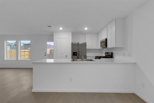 Building Photo - 18031 Trepito Ave