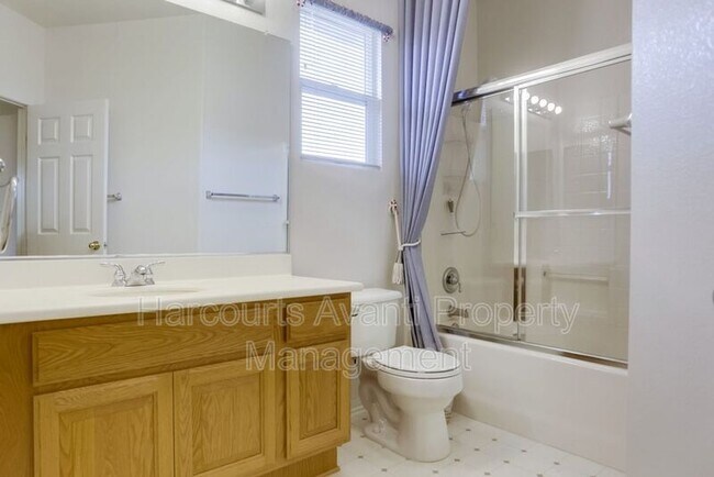 Building Photo - 7332 Escallonia Ct