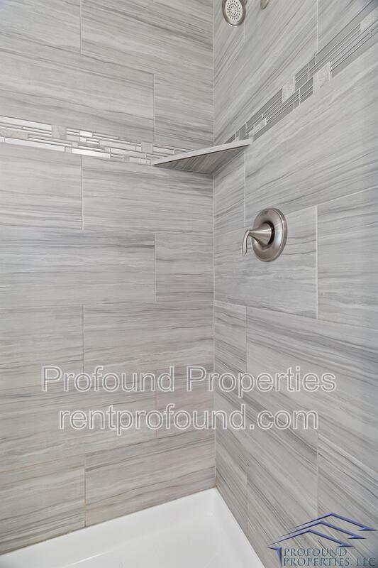 Building Photo - 17323 SW Kite Ln