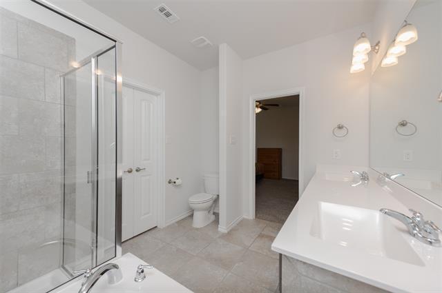 Building Photo - 225 Red Fox Ln