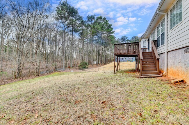 Building Photo - 40 Wisteria Blvd