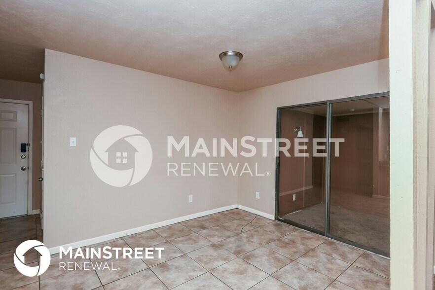 Building Photo - 7304 Whitewood Dr