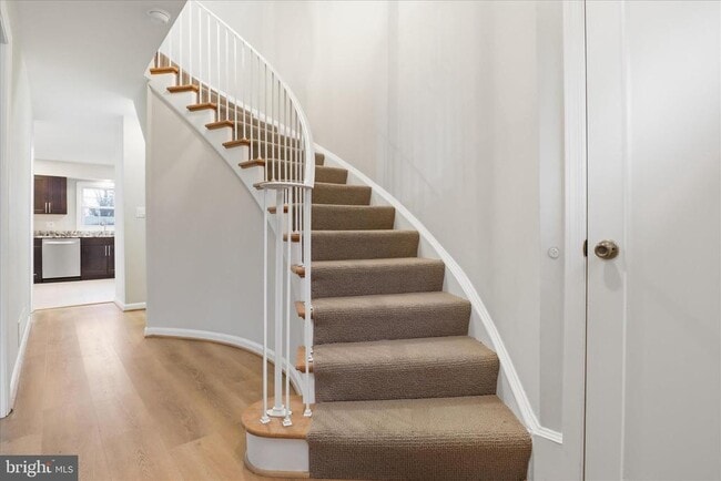 Building Photo - 8209 Carrleigh Pkwy