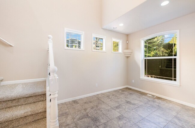 Building Photo - Stylishly updated 4 BedroHome in Park at C...