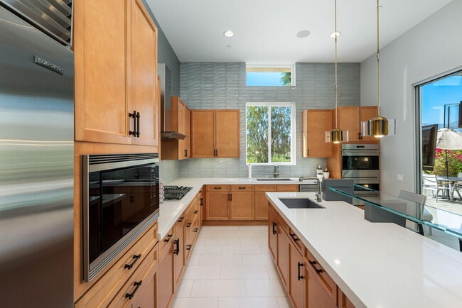 Building Photo - 4138 Indigo St