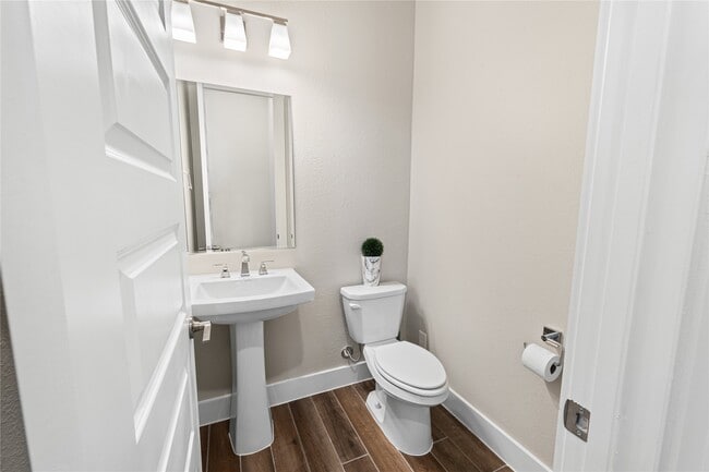 Building Photo - 29842 Kate Crk Ln