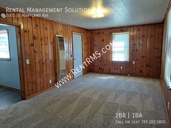 Building Photo - 2001 SE Maryland Ave