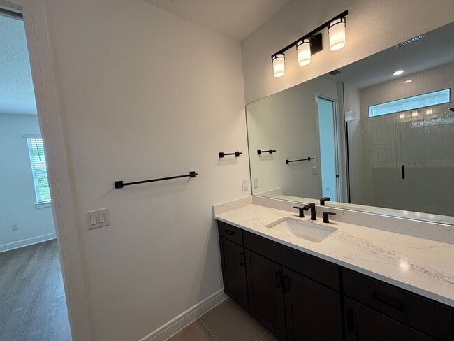 Building Photo - 6360 SW 82nd Terrace