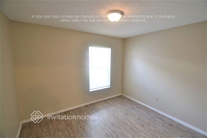 Building Photo - 282 Lake Doe Blvd