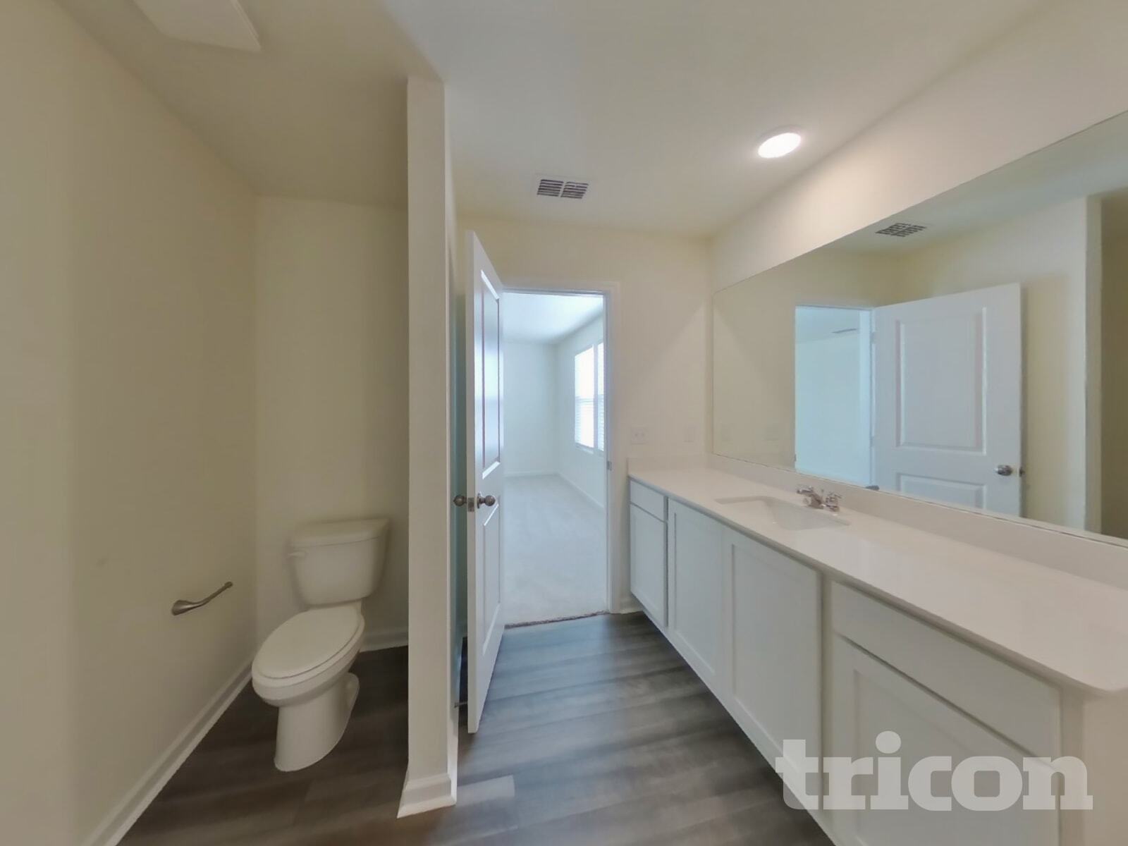 Building Photo - 1066 Large Poppy Dr