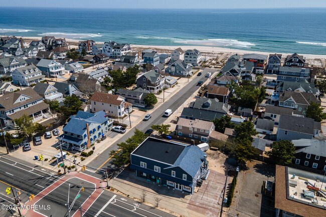 Building Photo - 560 NJ-35