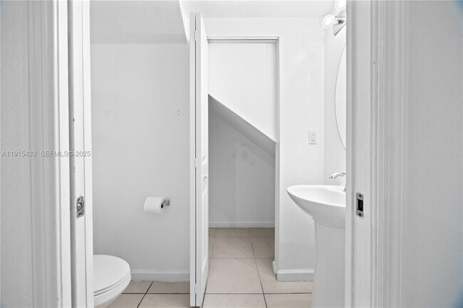 Building Photo - 21416 NW 13th Pl