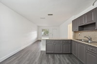 Building Photo - 6144 SW 30th St