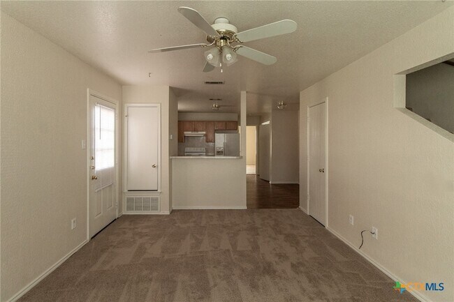 Building Photo - 4101 Gus Dr