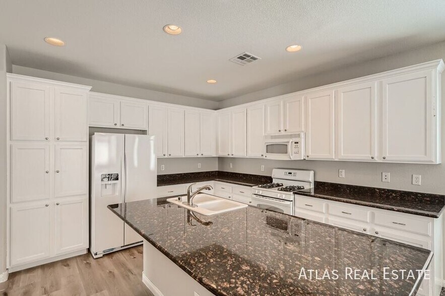 Building Photo - 10793 Villa Carlotta Ct