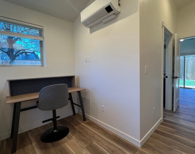 Building Photo - Newly Built! 1 Bed, 1 Bath Home with a fully fenced Yard!