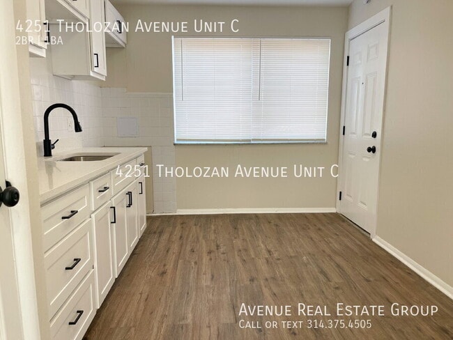 Building Photo - 4251 Tholozan Ave
