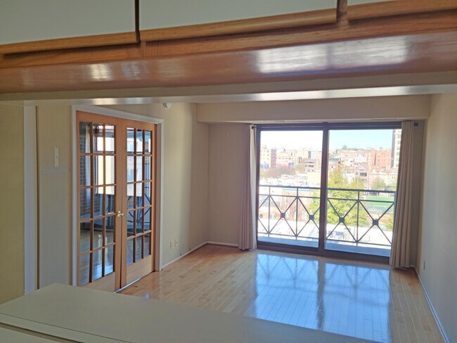 Building Photo - 1401 17th St NW