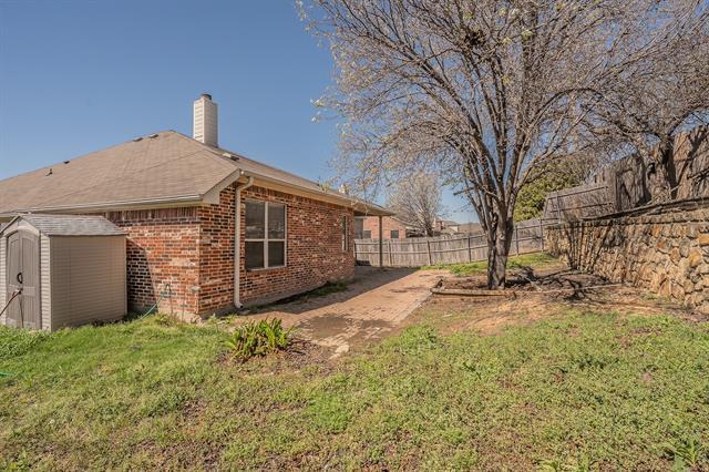 Building Photo - 5720 Hilton Head Dr