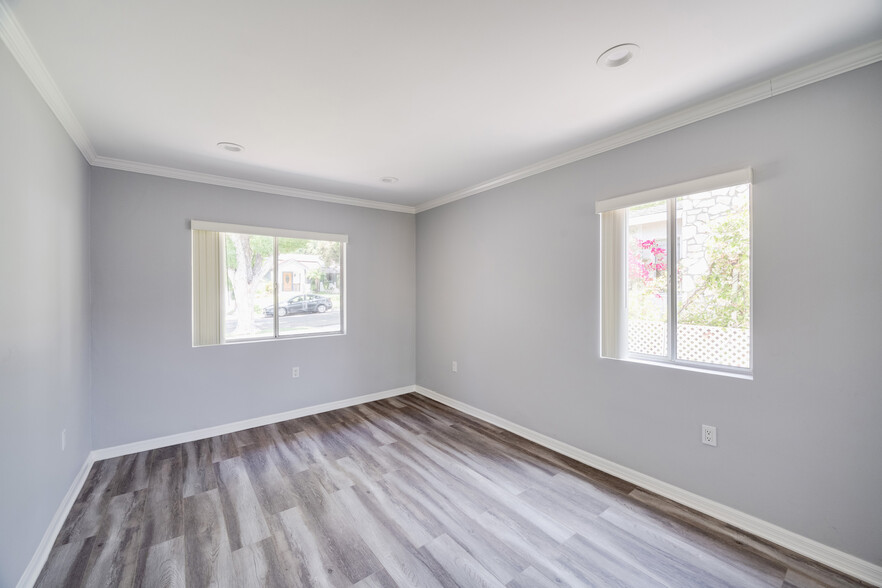 Building Photo - 1214 Ruberta Ave