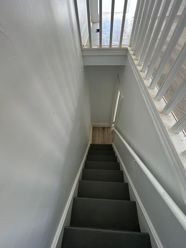 Building Photo - 350 Cleveland Ave