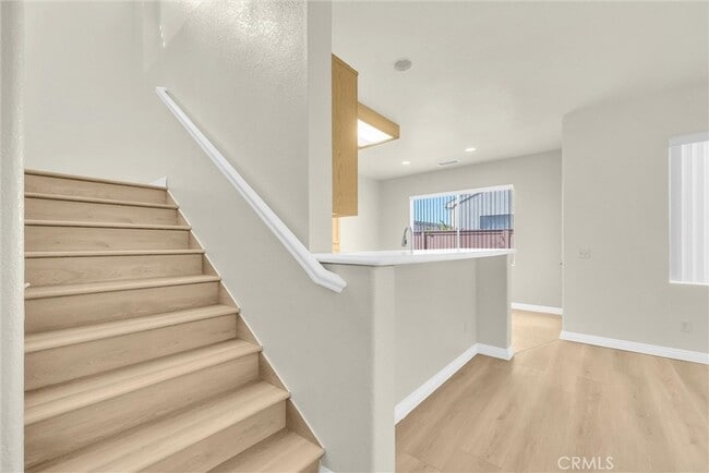 Building Photo - 14941 Eureka Ct