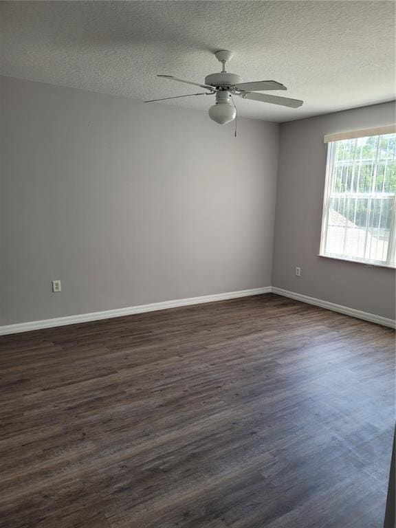 Building Photo - 103 Coconut Palm Way