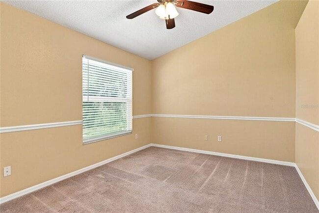 Building Photo - 13710 Forest Lake Dr