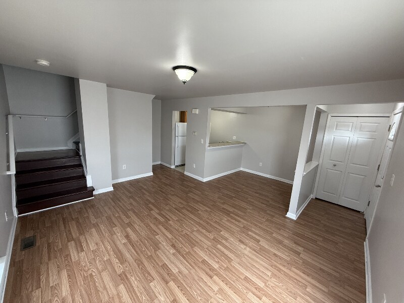 Building Photo - 35321 Turner Dr