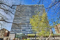 Building Photo - 444 W Fullerton Pkwy