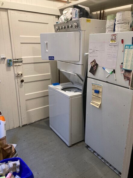 in unit laundry - 1251 Masonic Ave