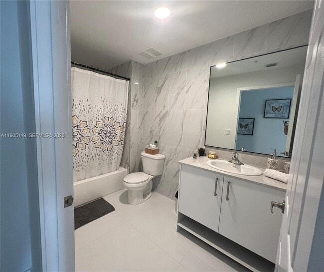 Building Photo - 10950 NW 82nd St