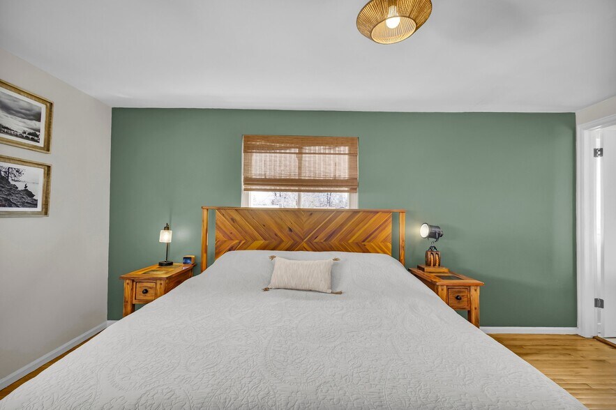 Building Photo - 1319 S Lincoln St