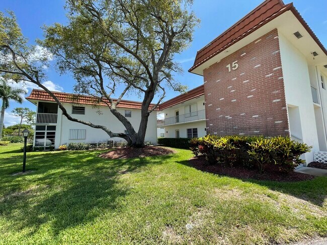Building Photo - 1225 NW 21st St