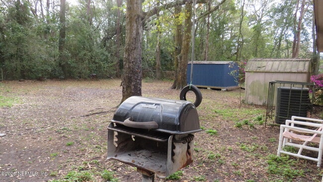 Building Photo - 1647 Dibble Cir E