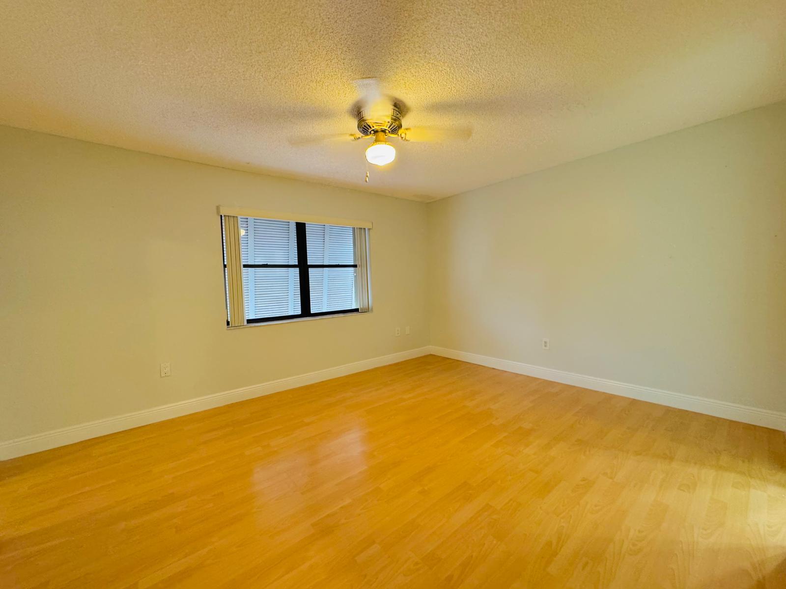 Building Photo - 13370 SW 90th Ter