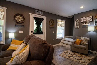 Building Photo - 644 Gladdens Creek Rd