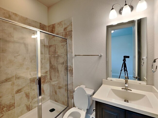 Building Photo - Breathtaking 4-bedroom home in the highly ...