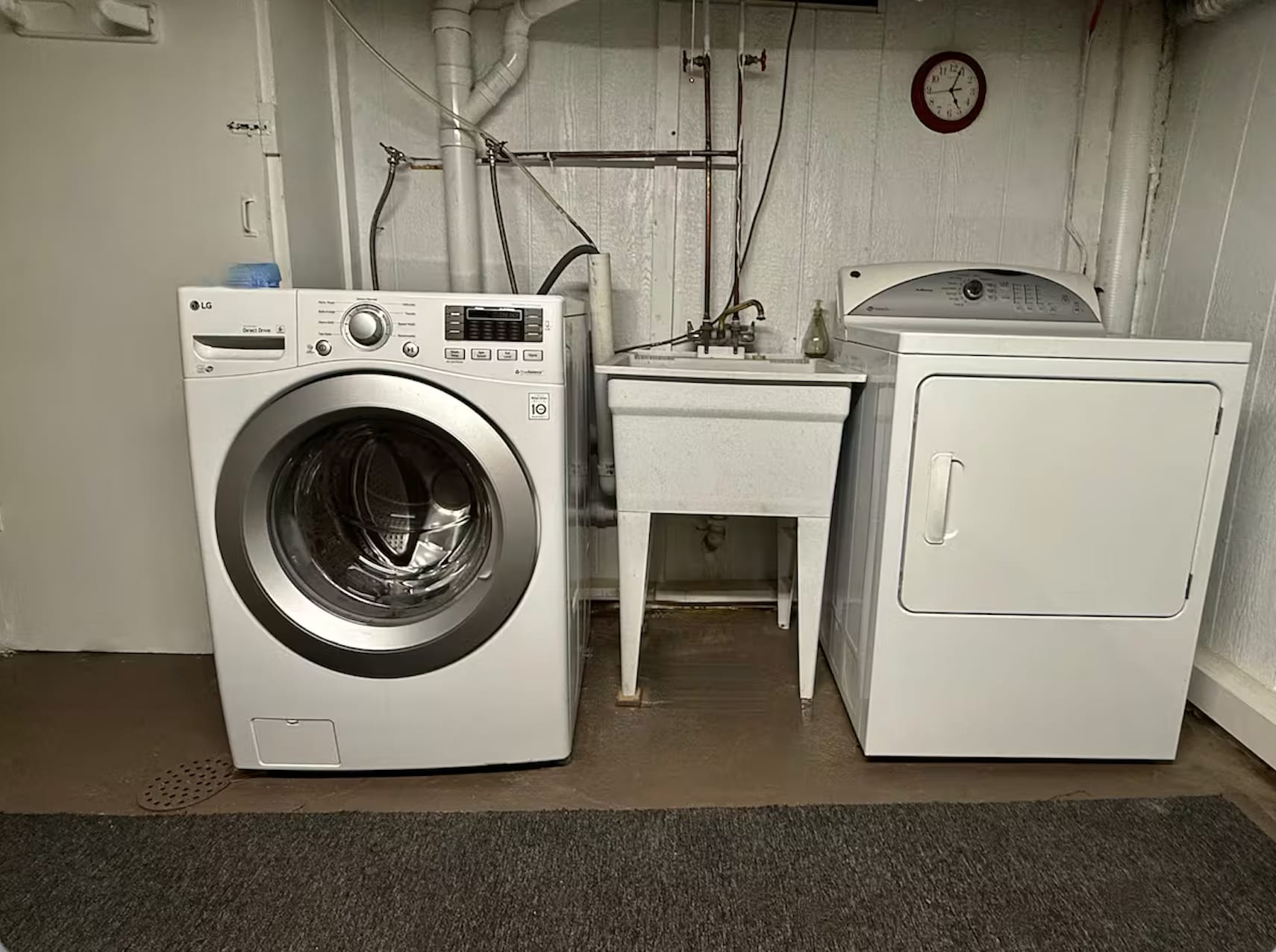 washer and dryer - 187 42nd St