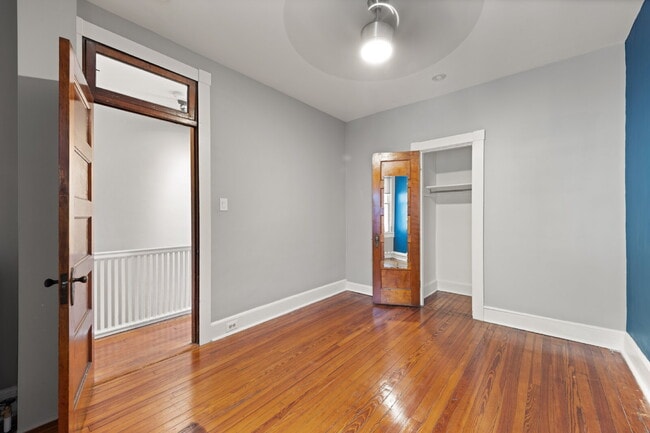 Building Photo - 445 Newton Pl NW