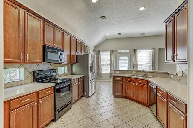 Building Photo - 126 S Regan Mead Cir
