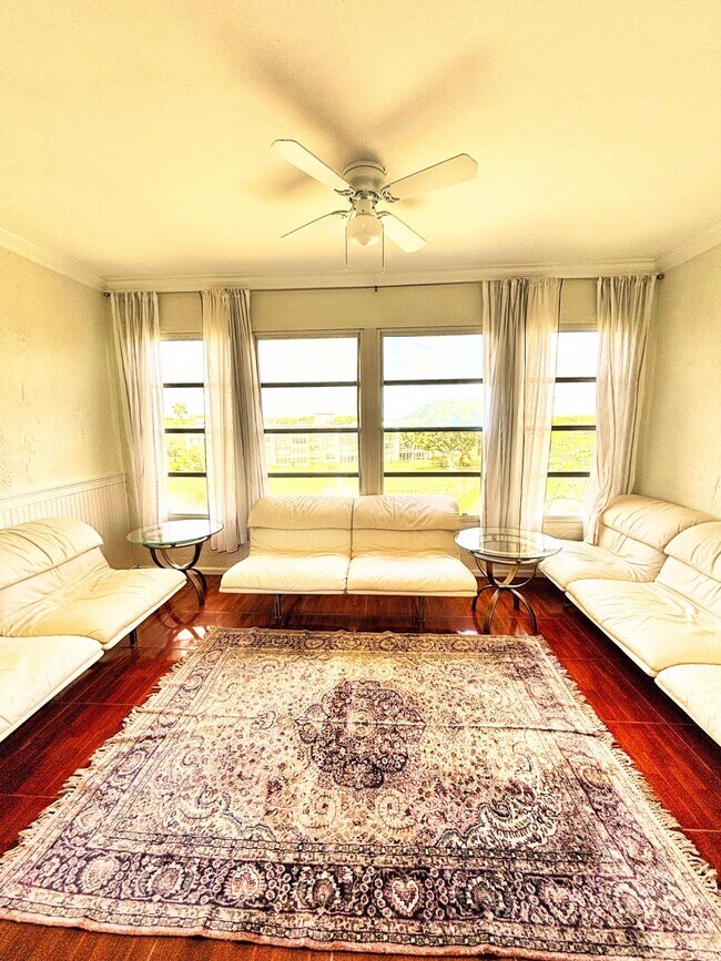 Building Photo - 14671 Bonaire Blvd