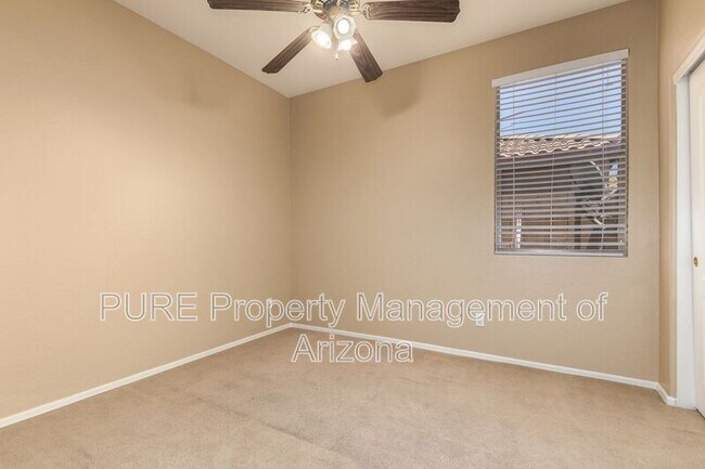 Building Photo - 7418 W Lariat Ln