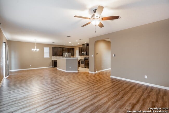 Building Photo - Comfortable Living in a Gated Community Near It All