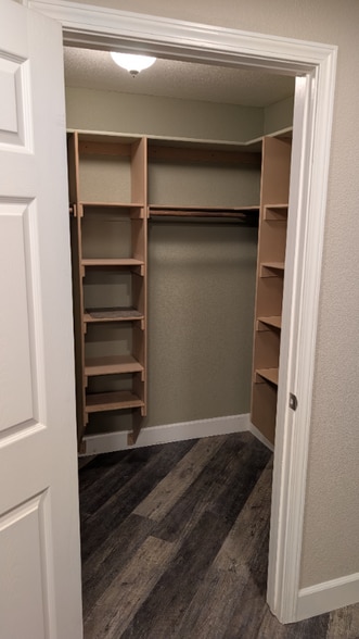 Building Photo - 12630 Thomas Creek Rd