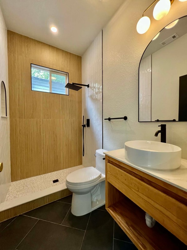 Building Photo - 1075 Irving St