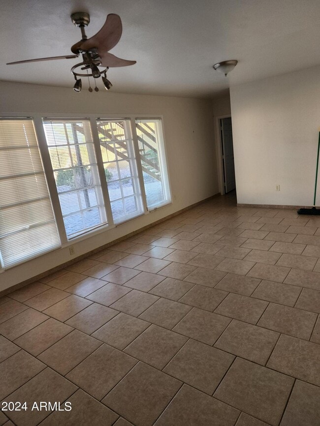 Building Photo - 14047 N Edgeworth Dr