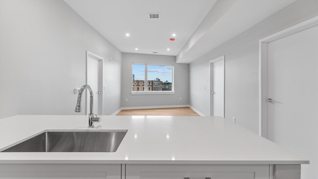 Building Photo - 475 Communipaw Ave