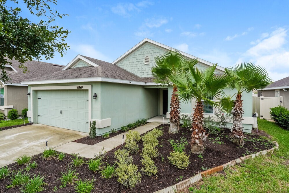 Building Photo - 3229 Hidden Meadows Ct