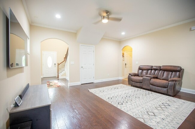 Building Photo - 336 Dunnwood Loop